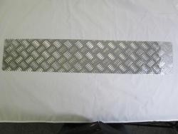 TREAD 5-BAR T/A FENDER 9"X36"